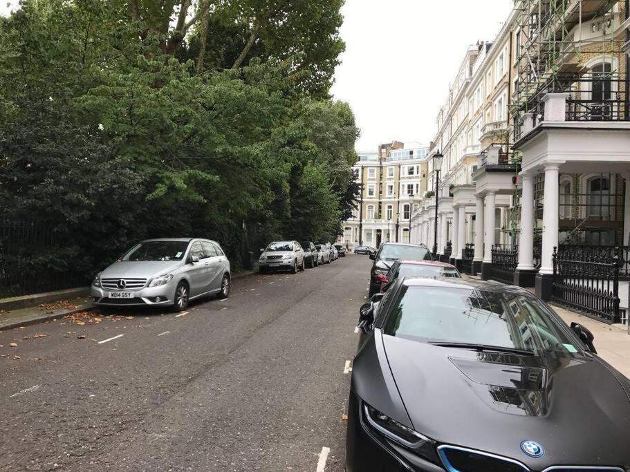 شقة Stunning 2 Bed/2Bath Flat In Heart Of Kensington لندن المظهر الخارجي الصورة