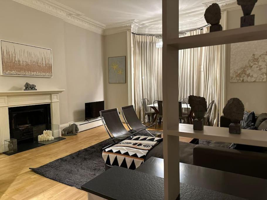 شقة Stunning 2 Bed/2Bath Flat In Heart Of Kensington لندن المظهر الخارجي الصورة